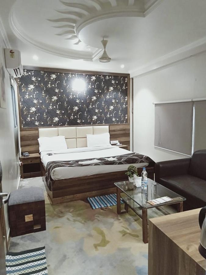 Motel New Milan Muzaffarpur Buitenkant foto